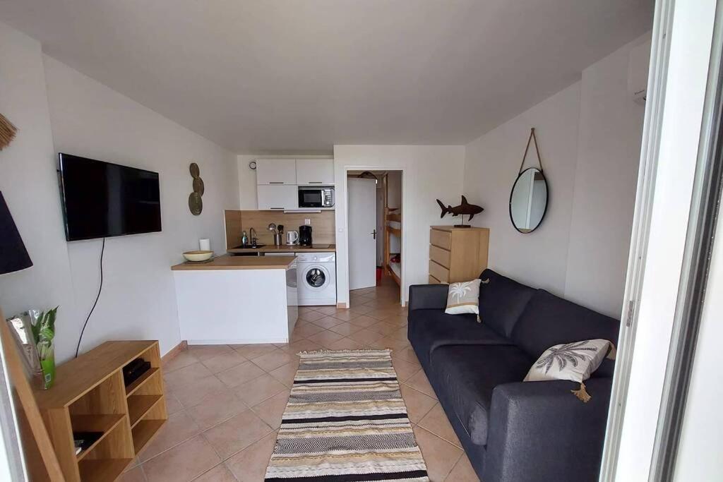 Magnifique Studio à 50m de la plage de Cavaliere - Studio Tamarindo Le Lavandou Esterno foto